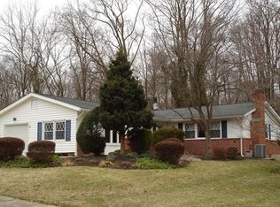 38 Thornhollow Rd, Newark, DE 19711