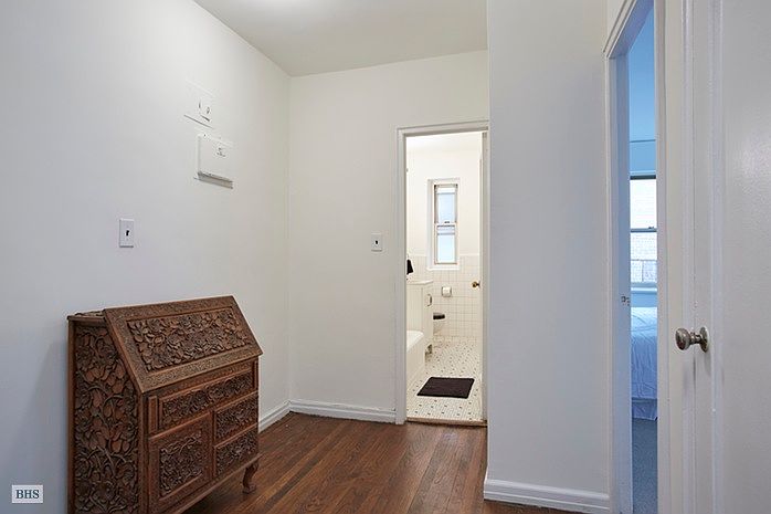 1st image of 520 E 90th St APT 3B