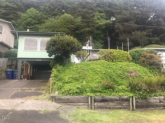 2nd image of 7508 NE Neptune Dr