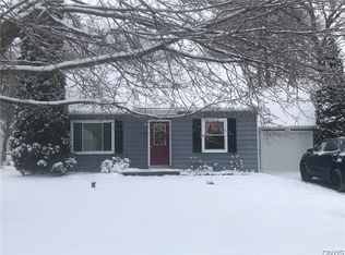 7194 Willow Rd, North Syracuse, NY 13212