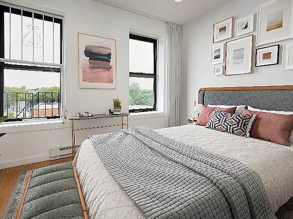 4th image of 273 Malcolm X Blvd #4R