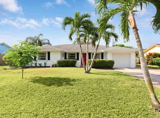 474 Dover Rd, Tequesta, FL 33469