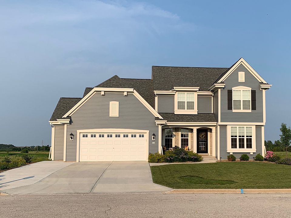 1st image of 528 Emerald Hills Dr