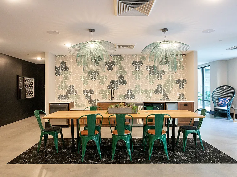Clubhouse with Wi-Fi
