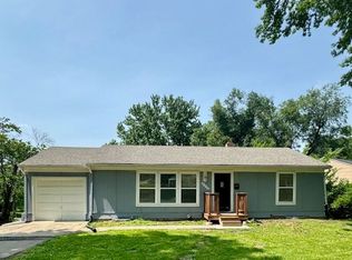 6300 E 149th St, Grandview, MO 64030