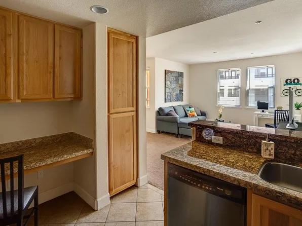 1501 Secret Ravine Pkwy, Roseville, CA
