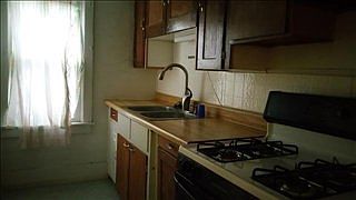 2nd image of 504 Eastchester St