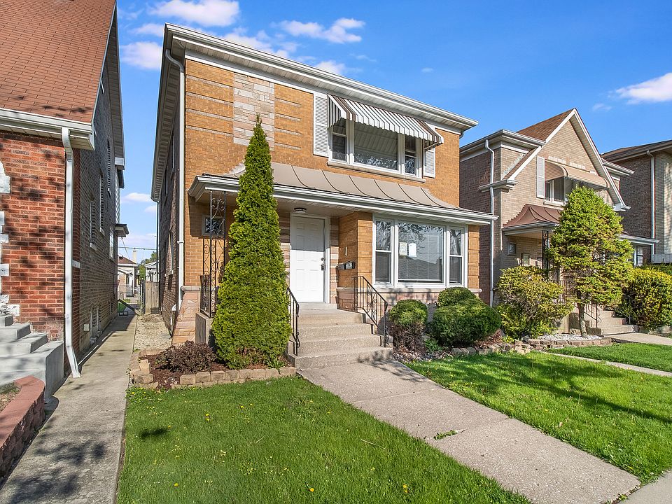 1st image of 3642 Clarence Ave