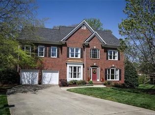 9641 Chaumont Ln, Charlotte, NC 28277