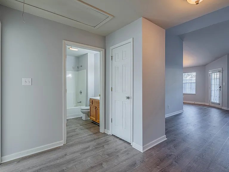 2234 Hickory Manor Way — Photo 7
