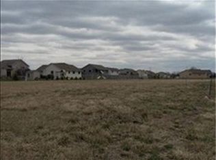 2184 Harbour Oak Dr SE, Owatonna, MN 55060