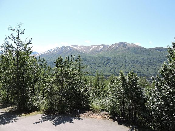 4th image of 25141 Crystal Creek Dr