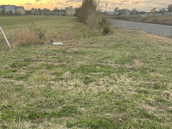4th image of 3970 Coleman Crossing Cir #18-2