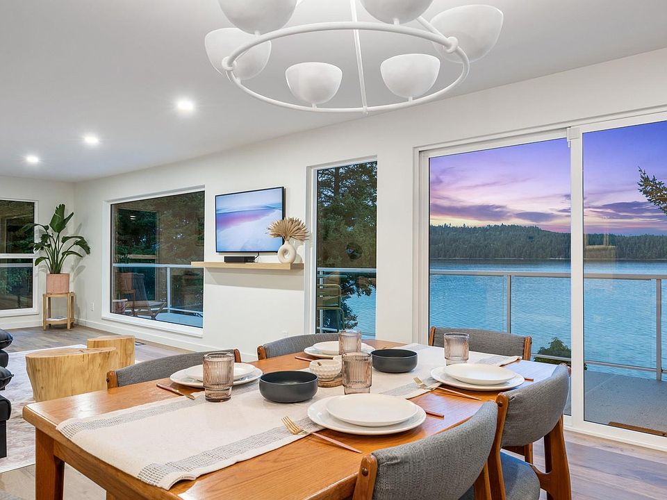 7770 Ships Point Rd, Fanny Bay, BC V0R 1W0 MLS 955682 Zillow