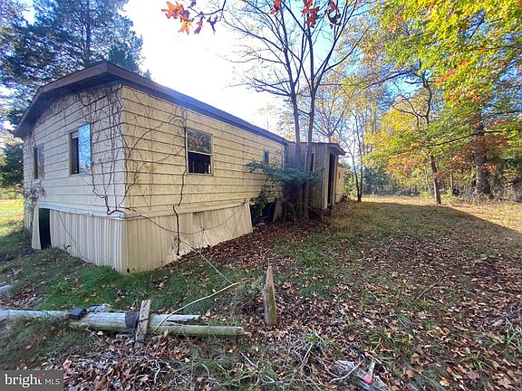 5th image of 155 Budding Dogwood Rd
