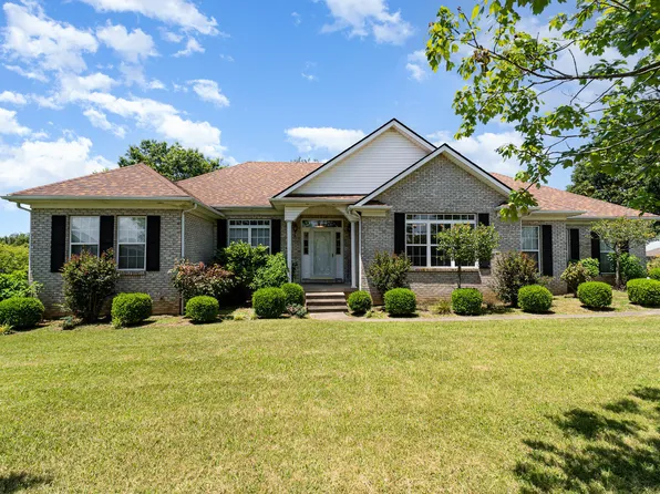 613 Augusta Dr, Richmond, KY 40475