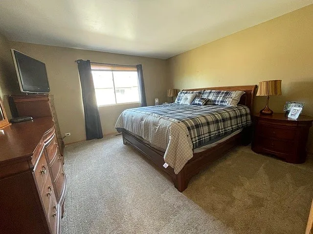 1011 Ellsworth Dr — Photo 11