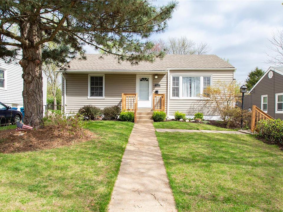 1st image of 9829 Lullaby Ln