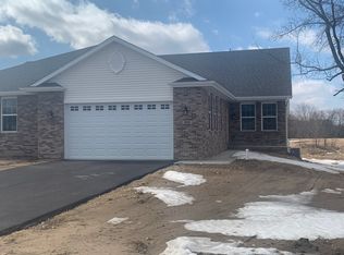 212 Martin (sbr) Ave #212, Oregon, IL 61061