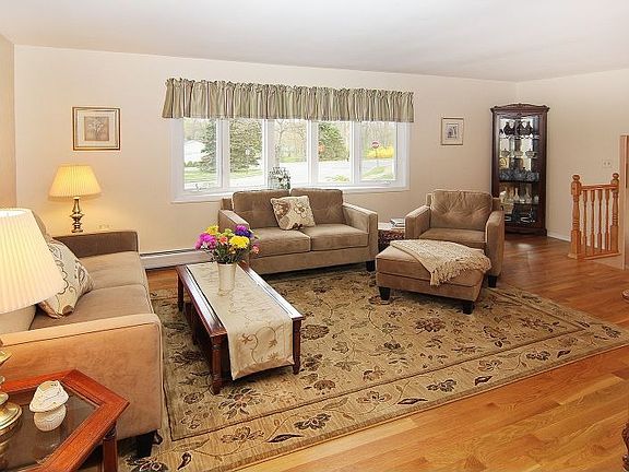 NEW FLOOR AND WIINDOWS