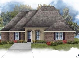 362 King George Dr, Thibodaux, LA 70301
