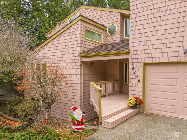 16914 SE 41st Street, Bellevue, WA 98008