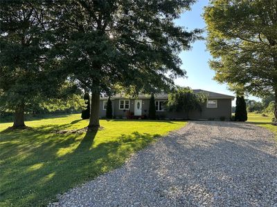 10022 New Rd, North East, PA, 16428