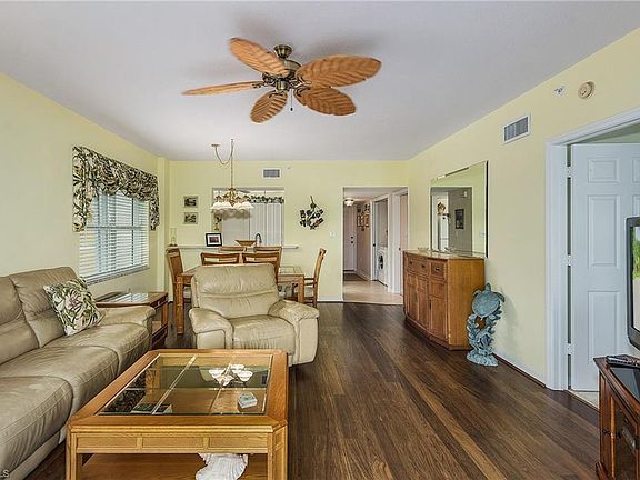 3rd image of 4491 Bay Beach Ln APT 124