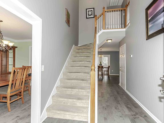 5th image of 2012 Trenton Dr