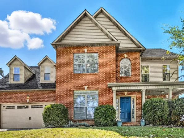 1945 Eliza Glynne Ln, Knoxville, TN 37931