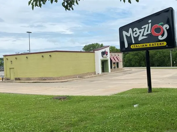 710 N Main St, Bristow, OK 74010