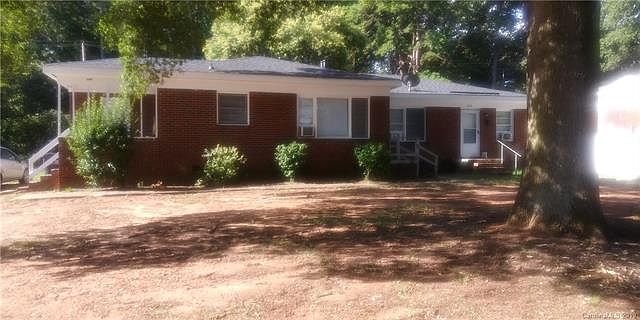 1st image of 3501 Meredith Ave