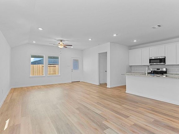 5th image of 1527 Shimmering Ocean Way