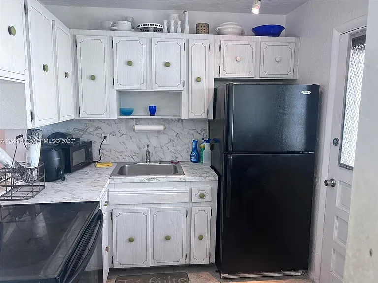 528 Meridian Ave #503 — Photo 7