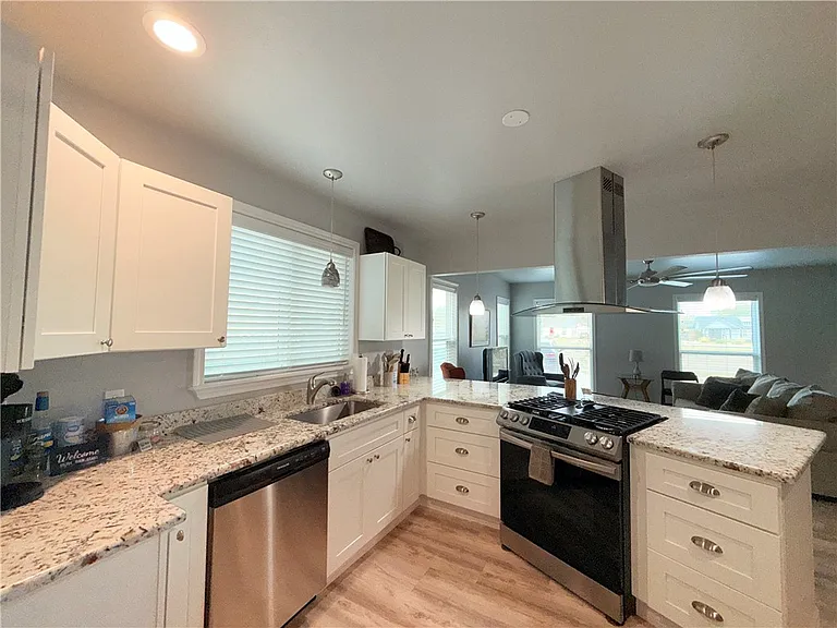 455 Louisiana Ave — Photo 10