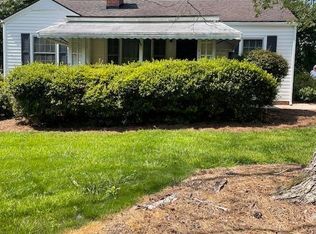 526 4th St, Manchester, GA 31816