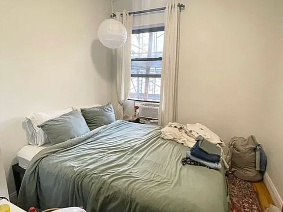 4th image of 200 W 94th St APT 5