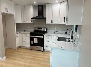 1012 Omer Ln #1012, Burbank, CA 91502