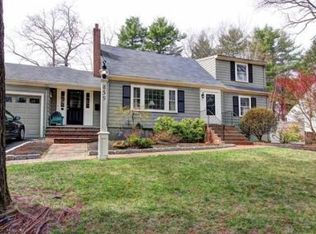 859 Greendale Ave, Needham, MA 02492