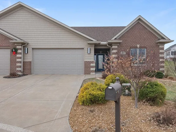 4107 Saint Erin Ct, Bettendorf, IA 52722