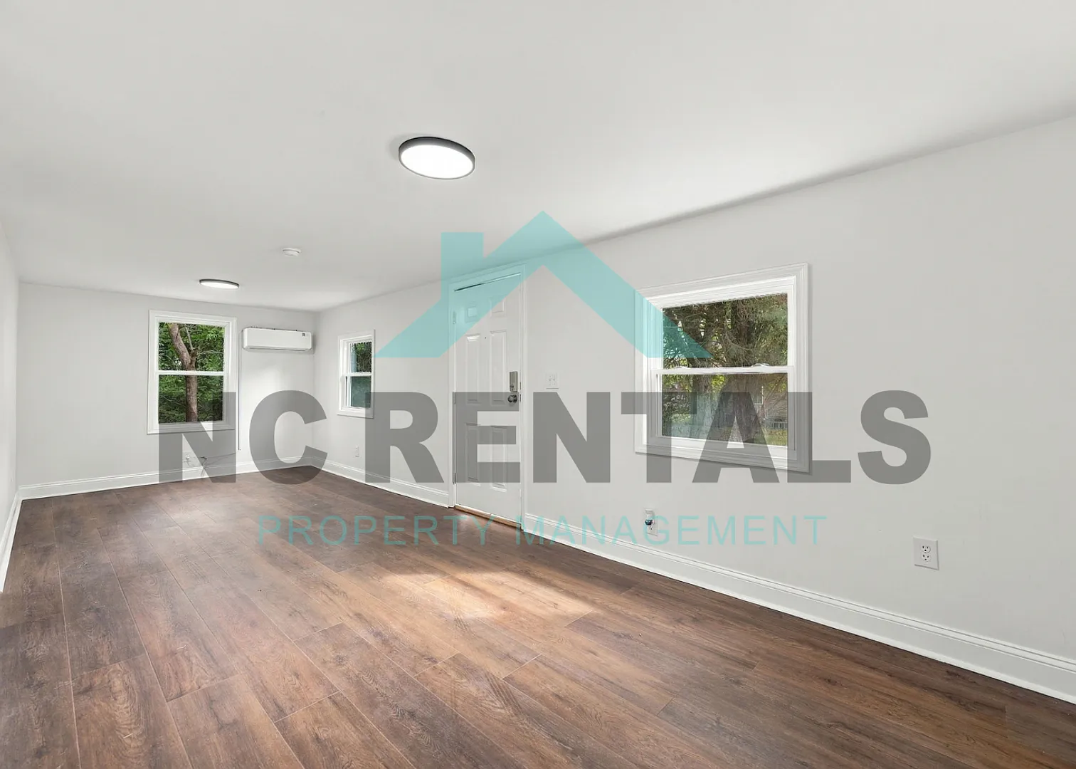 Endearing & Captivating Home on Mebane Street — Photo 4