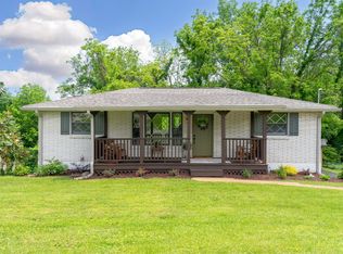 1843 Willow Springs Dr, Nashville, TN 37216