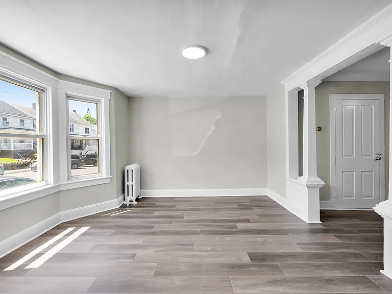 265-267 E Bertsch St #5 — Photo 18