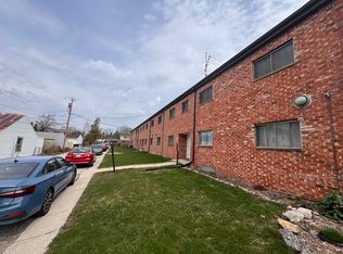 719 Mayflower Ave #3, Sheboygan, WI 53083