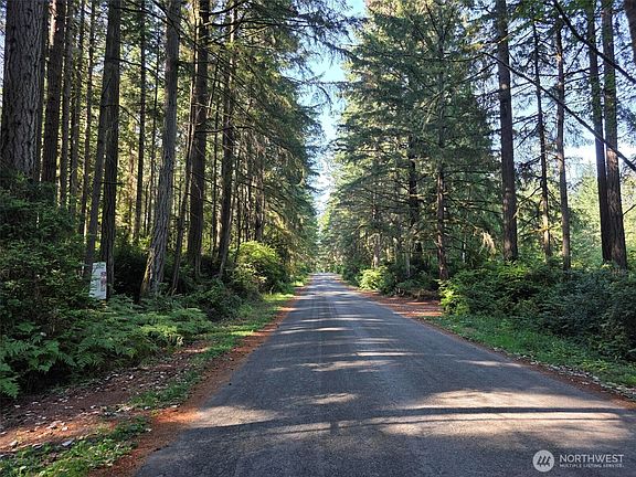 2nd image of 23601 Landers Road SW