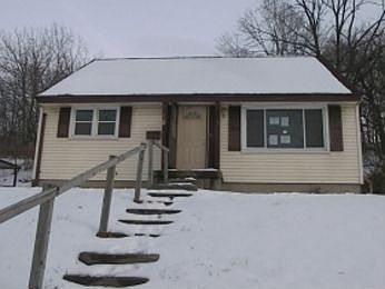 1st image of 240 N Wright Ave