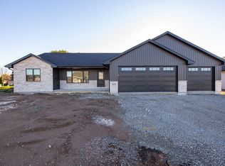 N3952 Deere Dr, Freedom, WI 54913