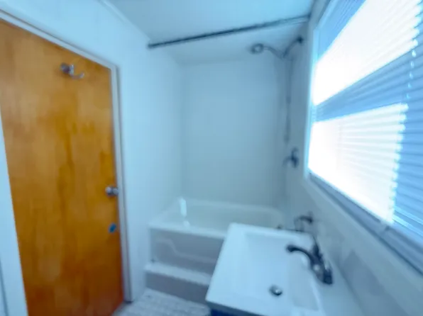 347 Avenue C image 8 of 12