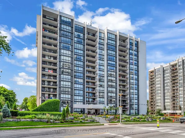 2185 Marine Dr #508, Oakville, ON L6L 5L6