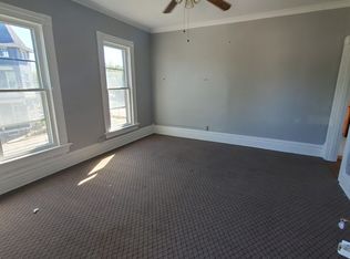 374 E Main St, Circleville, OH 43113